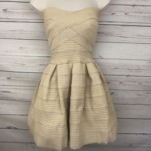 L'atiste Orange bodycon summer dress (NWT)